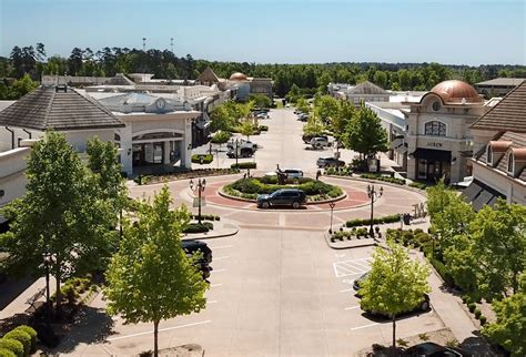 promenade at chenal stores.